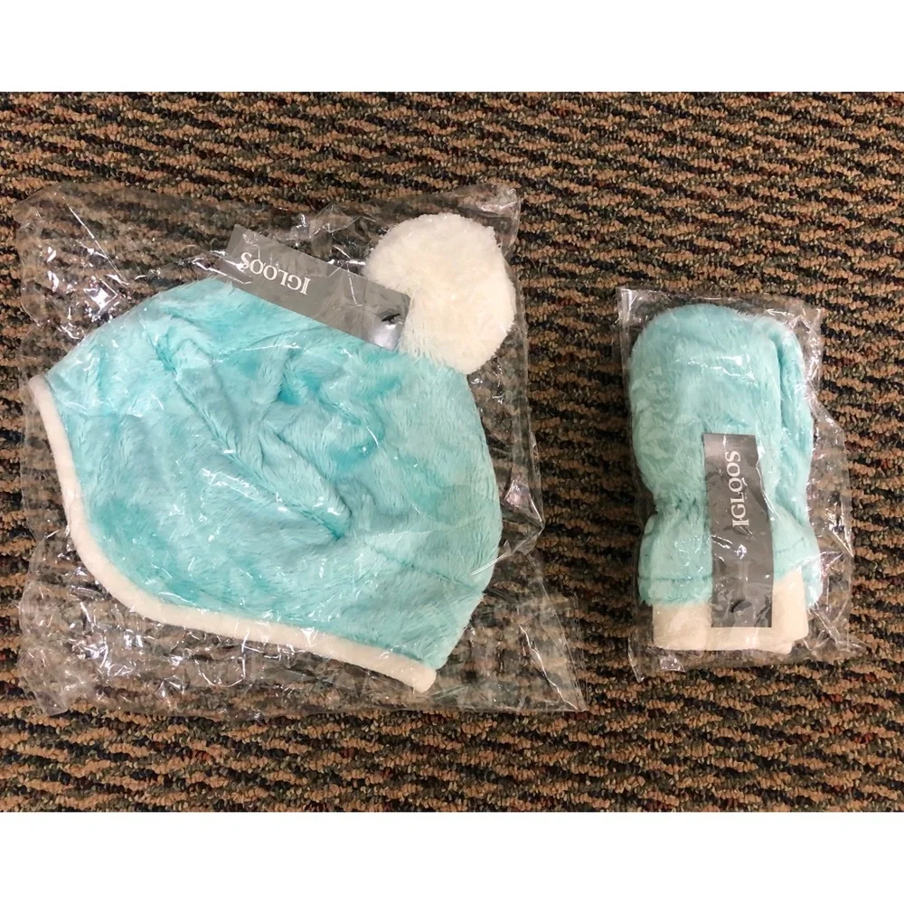 NIP IGLOOS Children’s Green Cap & Mitten Glove Set Size 2T-4T